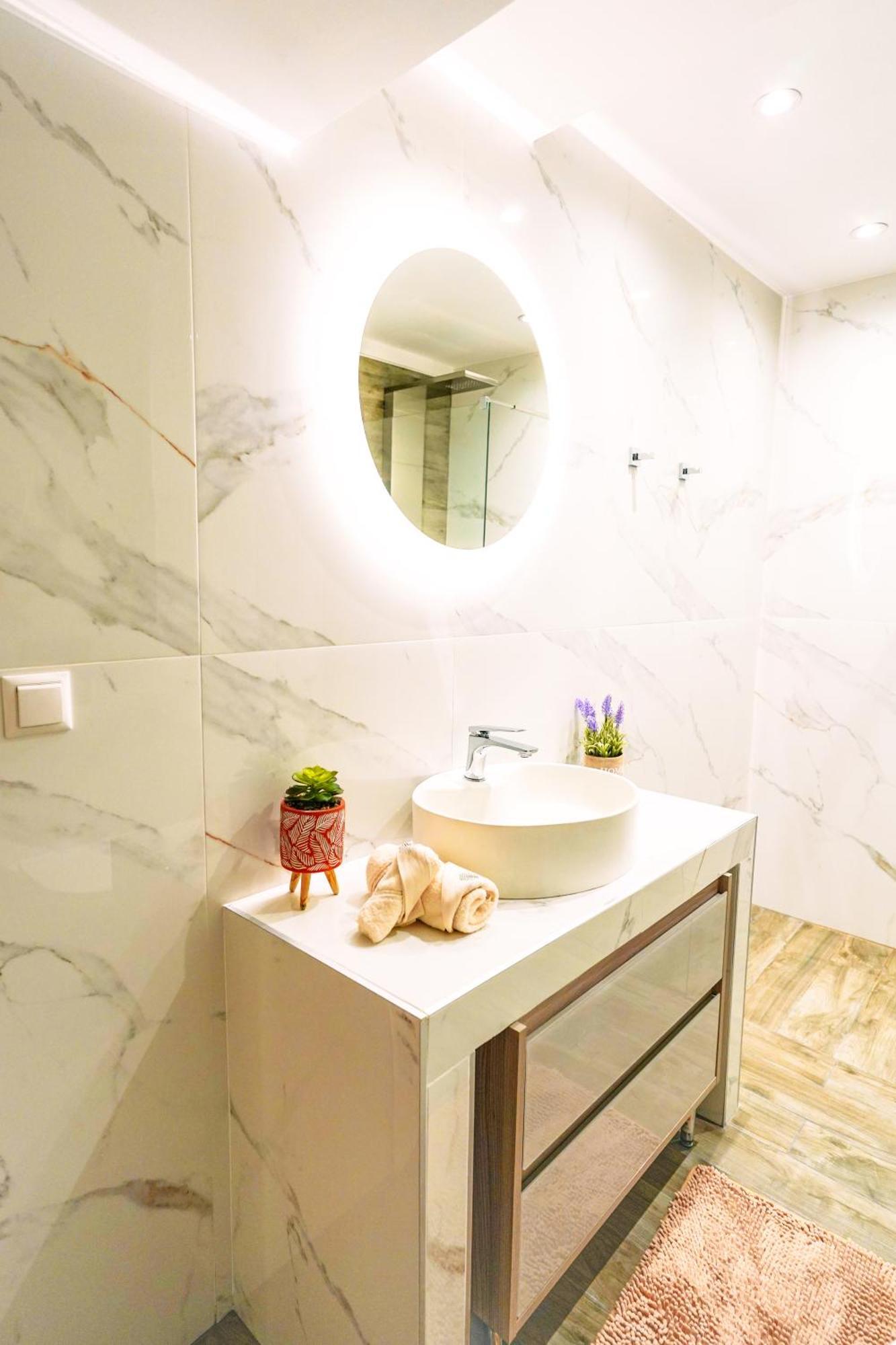 Apartmán Romanou 26 *