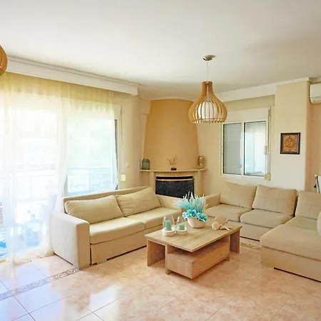 Lovely And Sunny Apartament 300M From Beach!! Peraia  Exterior photo