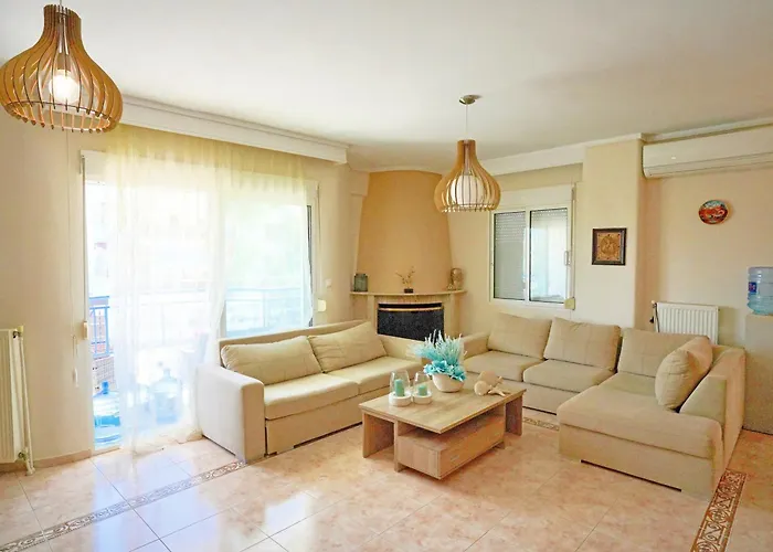 Lovely And Sunny Apartament 300M From Beach!!